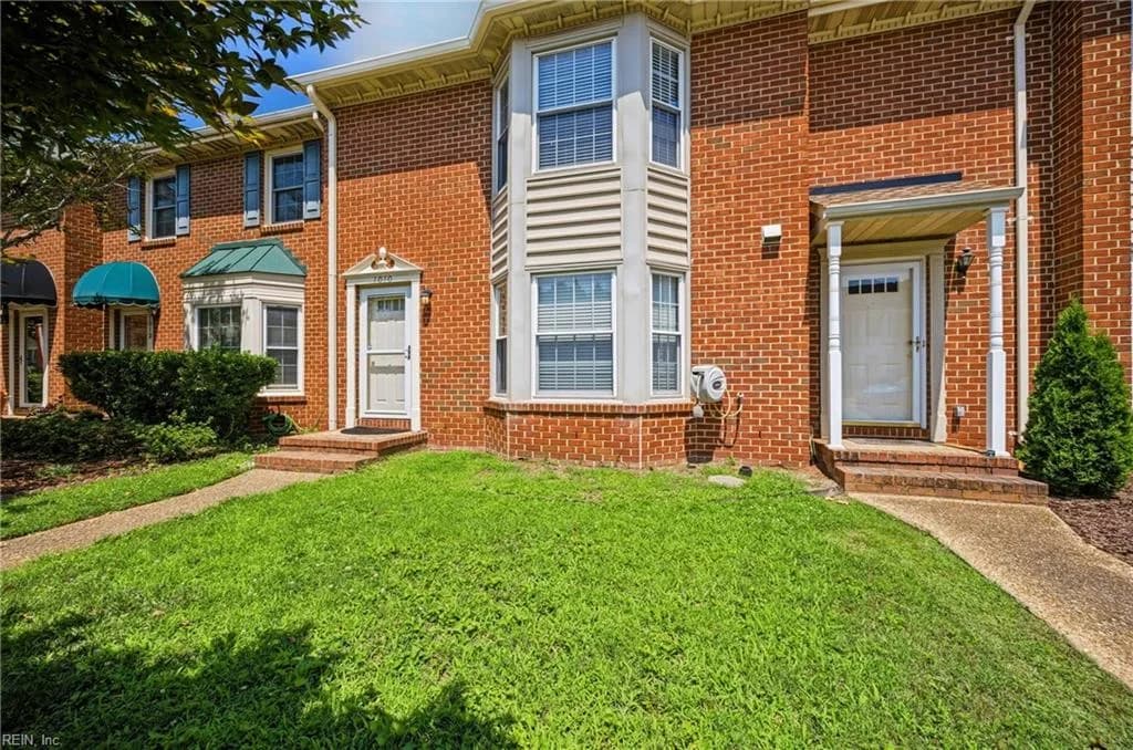 1010 Tottenham LN, VIRGINIABEACH VA 23454 - Photo 4