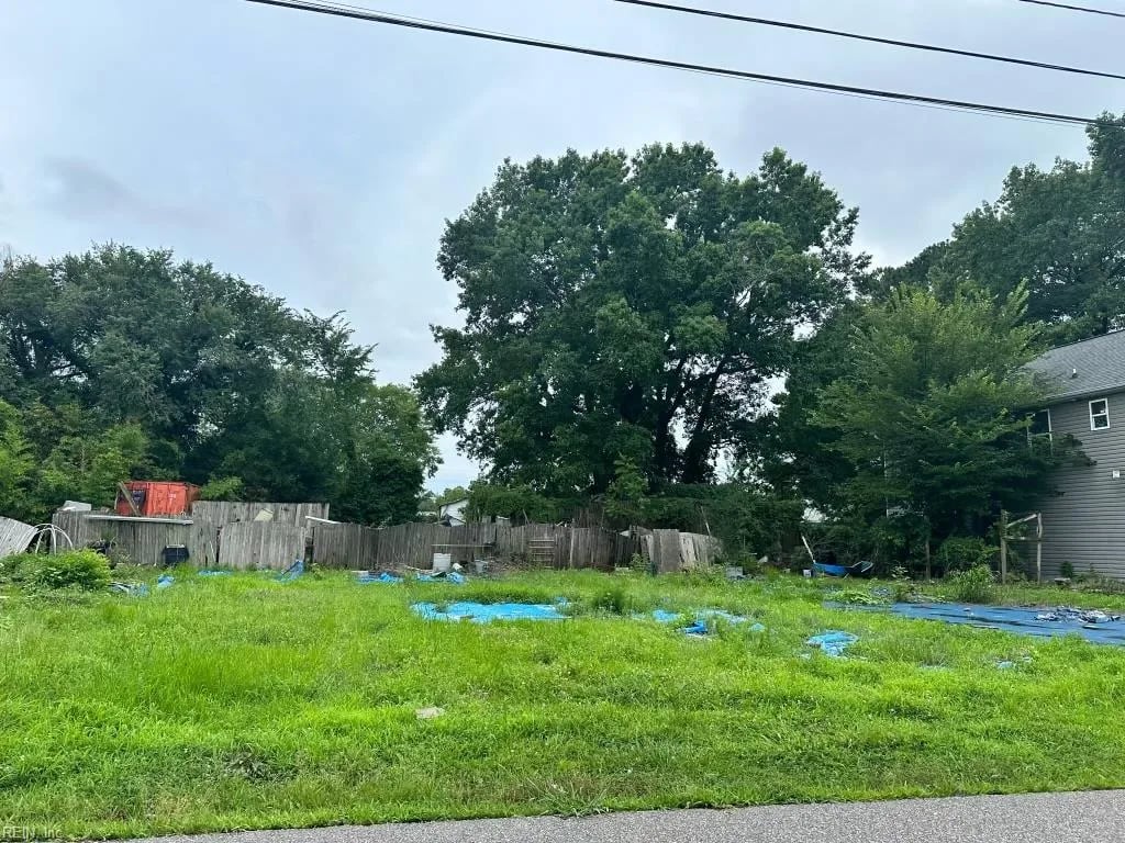 3003 Smithfield RD, PORTSMOUTH VA 23702