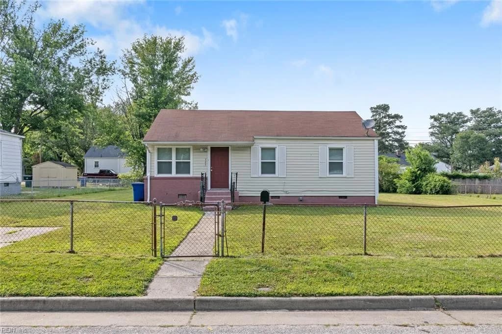 503 Woodfin RD, NEWPORTNEWS VA 23601 - Photo 2