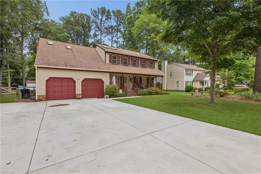 102 Edgewood CT, YORKTOWN VA 23692 - Photo 4