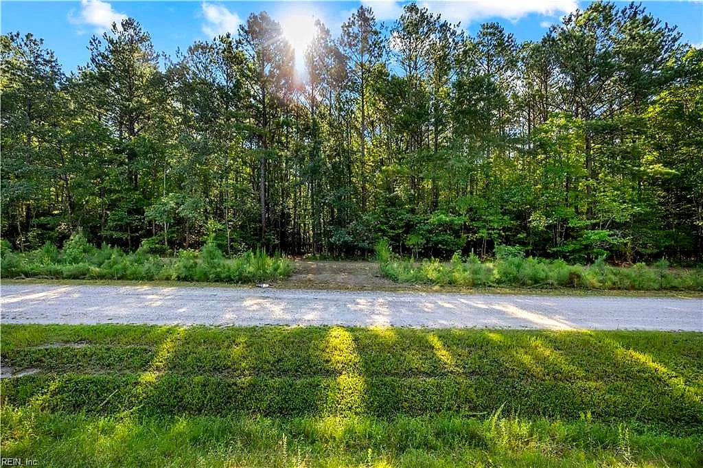 14 Fox Chase DR, Dendron — Land and Farms