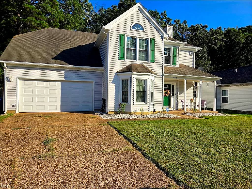 942 Lowry PL, NEWPORT NEWS VA 23608