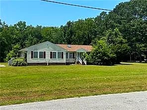 27542 Pretlow RD, Franklin — 4 bed Residential, 2,110 sqft