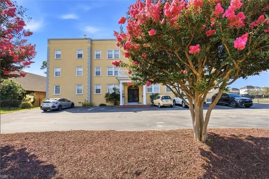9641 Norfolk AVE #102, NORFOLK VA 23503 - Photo 3