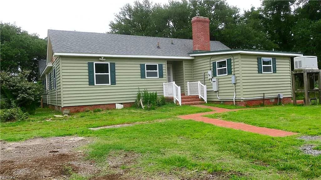 276 Harris Creek RD, HAMPTON VA 23669 - Photo 2