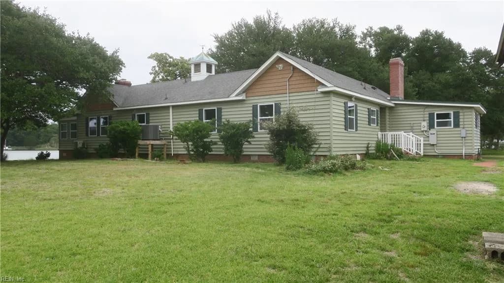 276 Harris Creek RD, HAMPTON VA 23669 - Photo 3