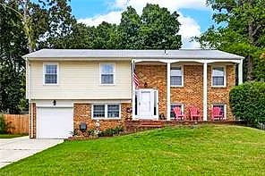 604 N Piping Rock RD, Virginia Beach — 5 bed Residential, 1,961 sqft