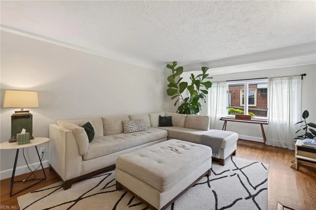 6031 Newport AVE, NORFOLK VA 23505 - Photo 4