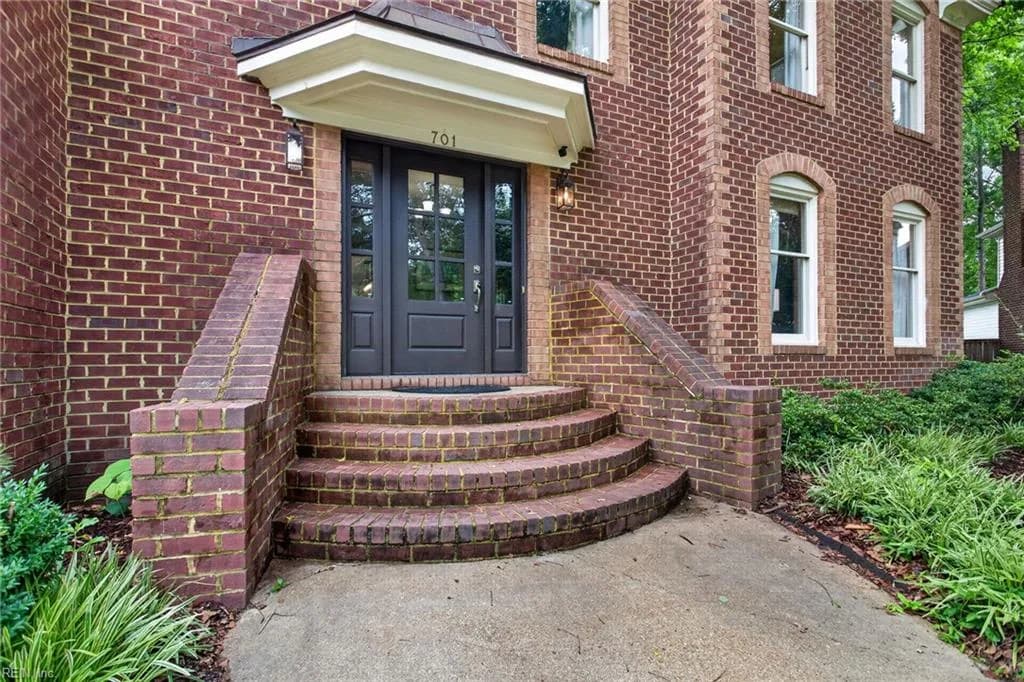 701 Aspen Forest CT, CHESAPEAKE VA 23322 - Photo 3