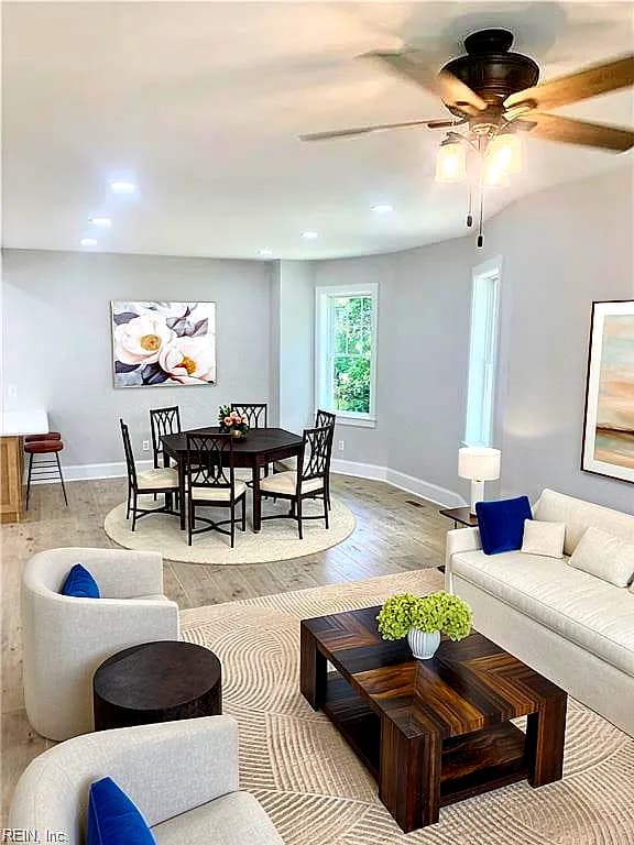 1432 Morris CRES, NORFOLK VA 23509 - Photo 2