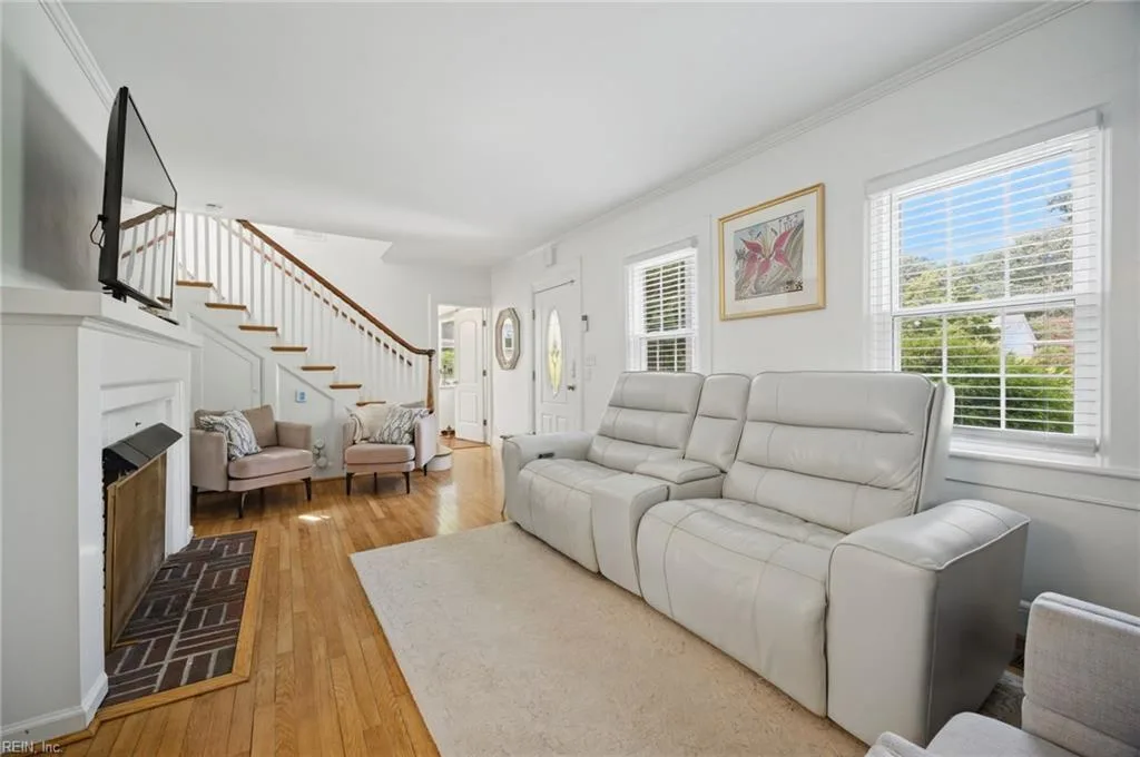 231 S Blake RD, NORFOLK VA 23505 - Photo 4