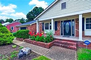 108 Grafton District RD, YORKTOWN VA 23692 - Photo 5
