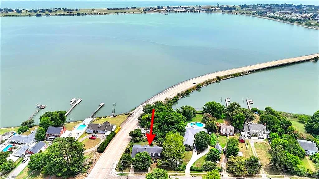60 N Willard AVE, HAMPTON VA 23663 - Photo 3