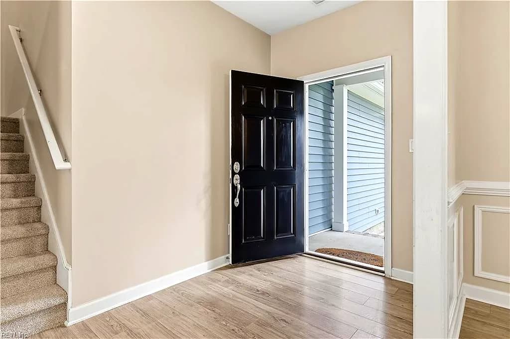 614 Cook RD, YORKTOWN VA 23690 - Photo 5
