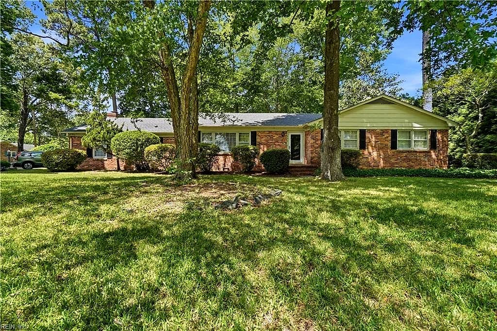 533 Kings Grant RD, VIRGINIA BEACH VA 23452 - Main photo