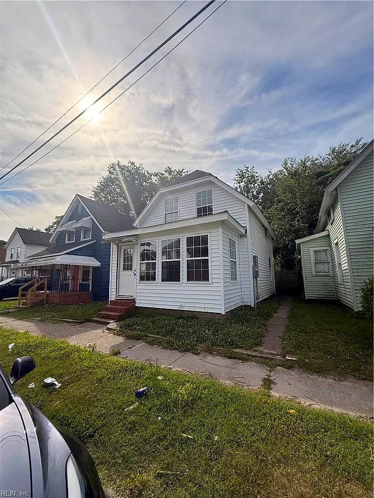 22 Dewey ST, PORTSMOUTH VA 23704 - Main photo
