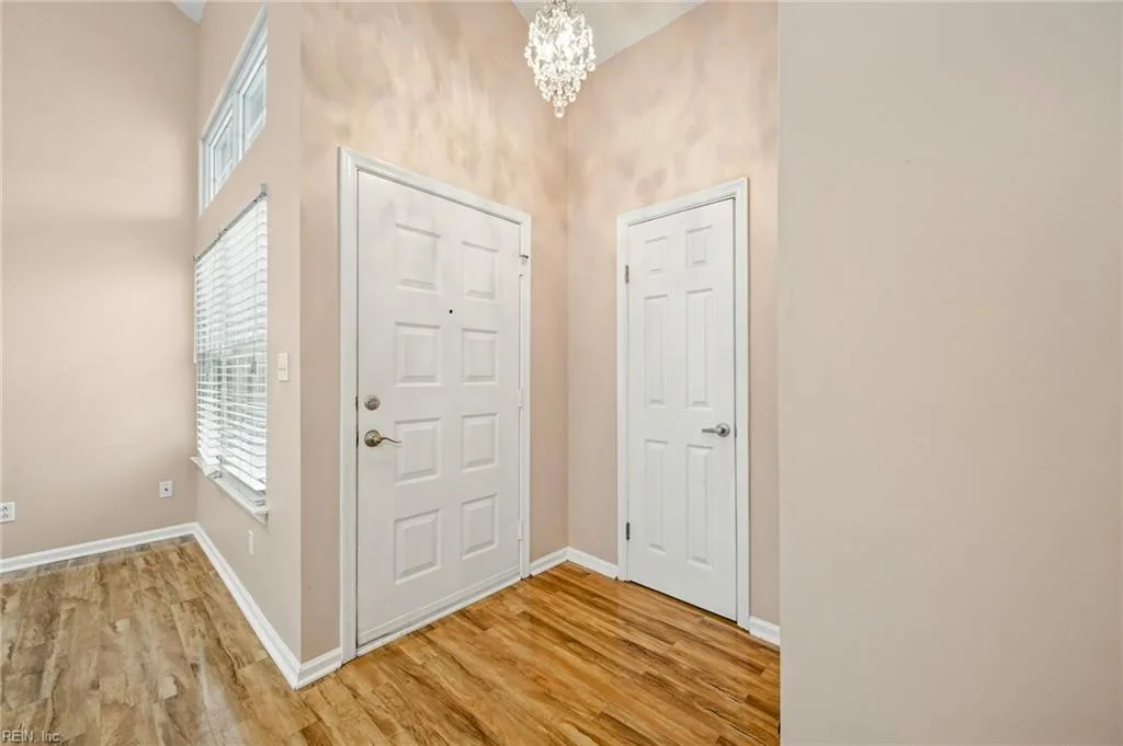 4060 Laurel Green CIR, VIRGINIABEACH VA 23456 - Photo 5