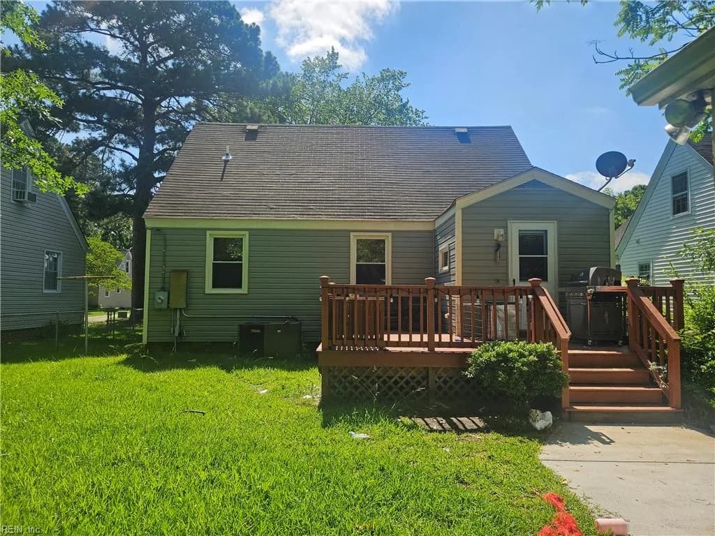2615 Somme AVE, NORFOLK VA 23509 - Photo 4