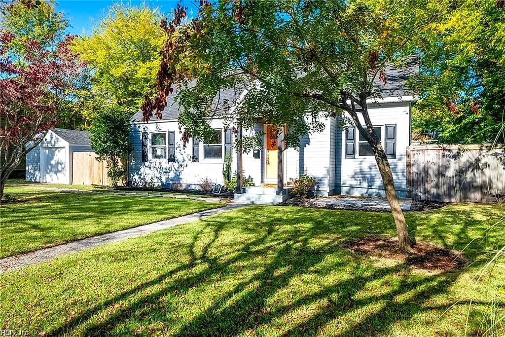408 Fresh Meadow RD, NORFOLK VA 23503 - Photo 3