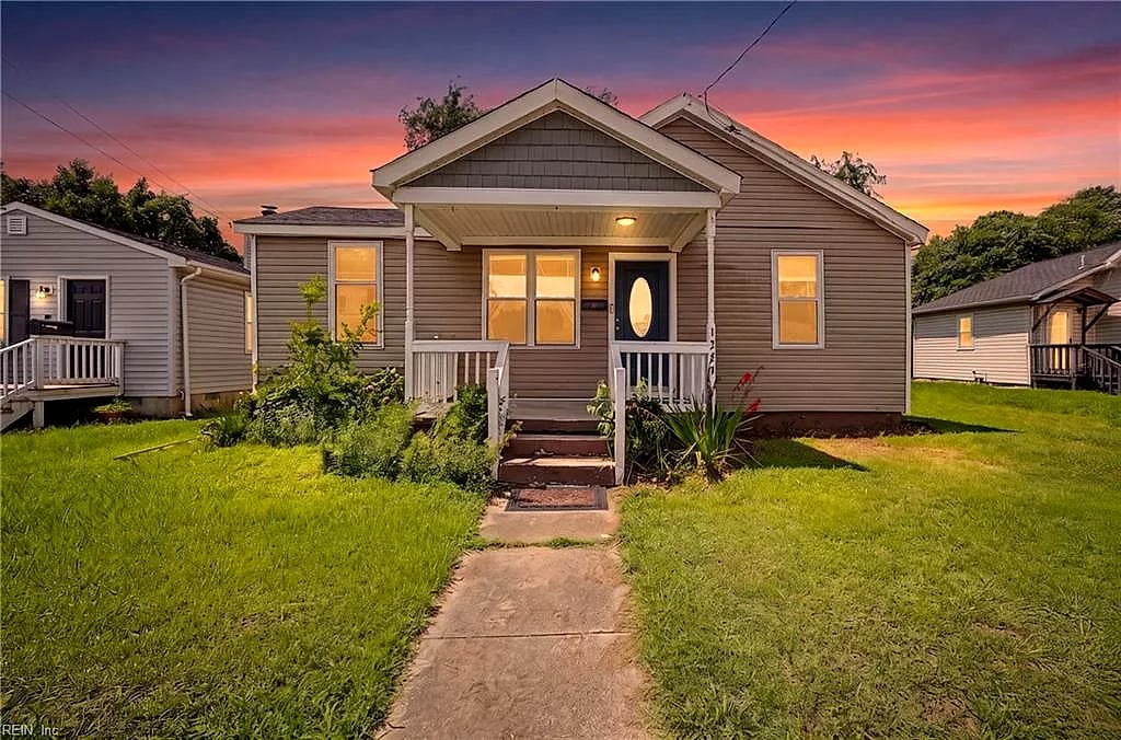 1317 West AVE, Hampton — 3 bed Residential, 1,050 sqft