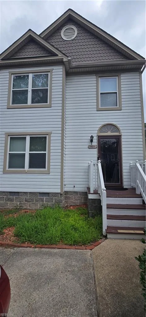 1113 Palmerton DR, NEWPORT NEWS VA 23602