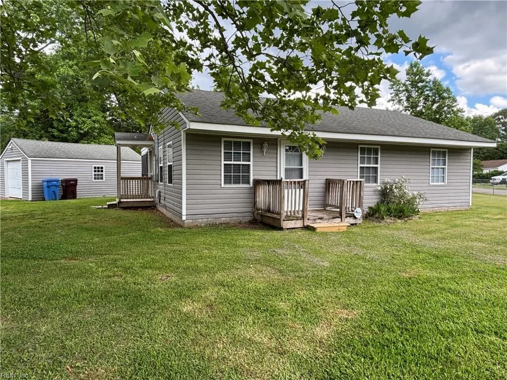 2514 Livesay RD, CHESAPEAKE VA 23323 - Main photo