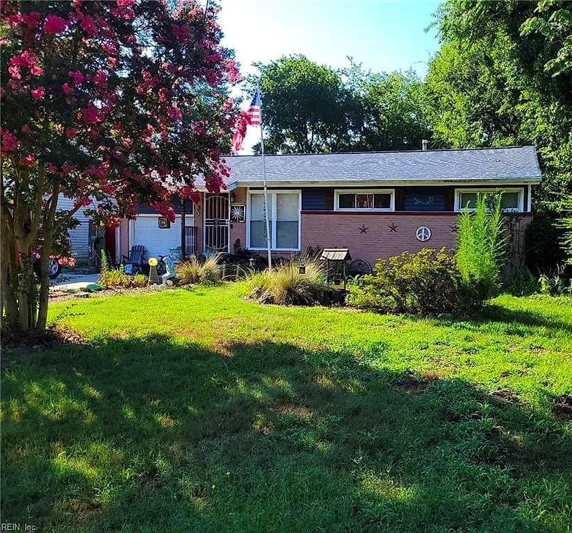 3307 W Weaver RD W, HAMPTON VA 23666 - Photo 3