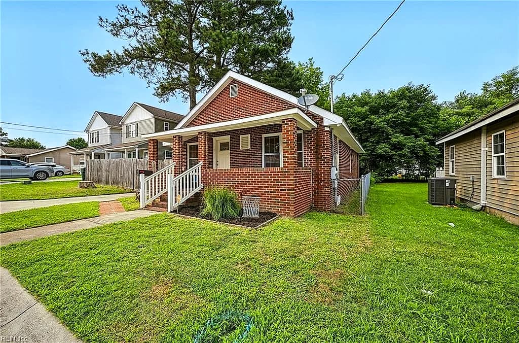 820 Kilby Ave AVE, SUFFOLK VA 23434 - Photo 4