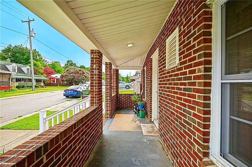 820 Kilby Ave AVE, SUFFOLK VA 23434 - Photo 5