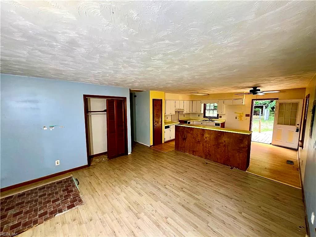 19011 Indian Town RD, CAPRON VA 23829 - Photo 4