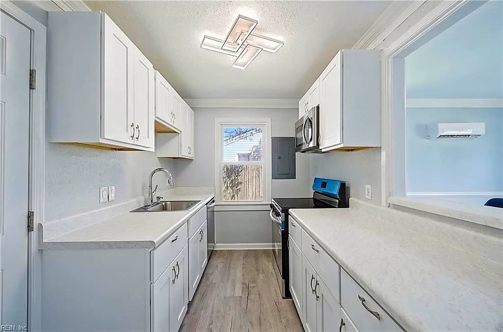 7707 Wickham AVE, NEWPORT NEWS VA 23605 - Photo 5