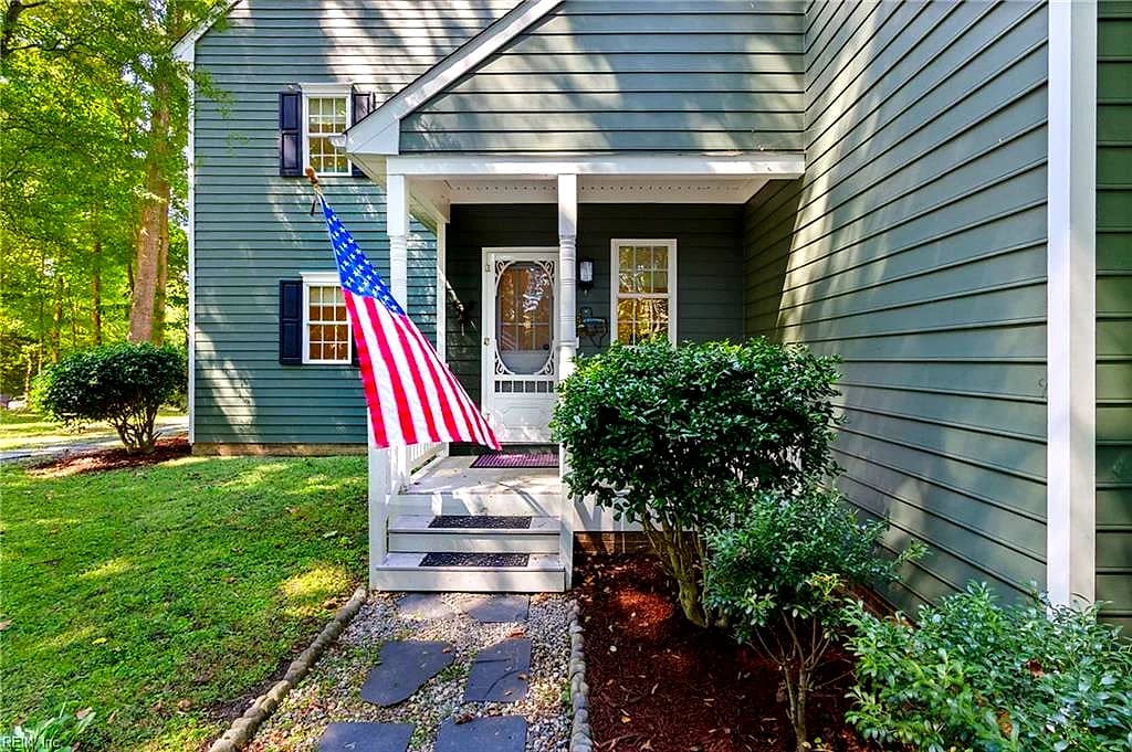 147 Country Club DR, WILLIAMSBURG VA 23188 - Photo 5