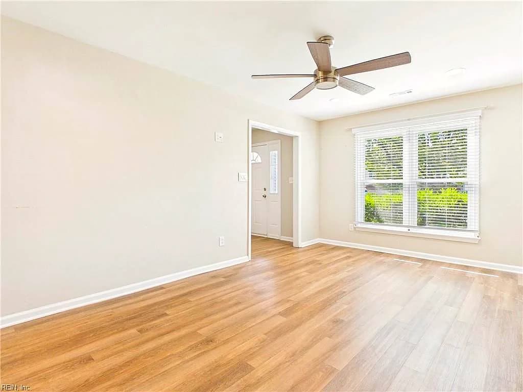 932 Summerside CT, VIRGINIABEACH VA 23456 - Photo 3
