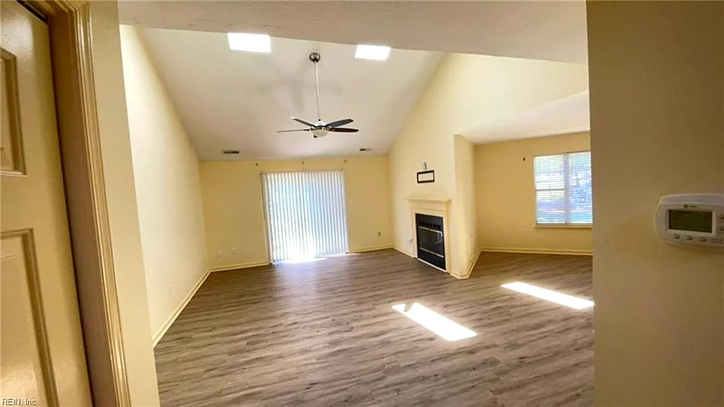 4903 Cypress Point CIR, VIRGINIABEACH VA 23455 - Photo 5