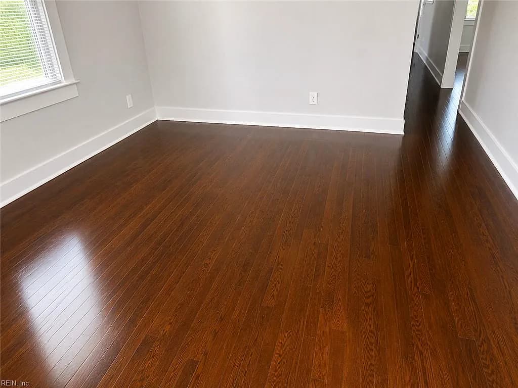 37 Sycamore AVE, NEWPORTNEWS VA 23605 - Photo 5