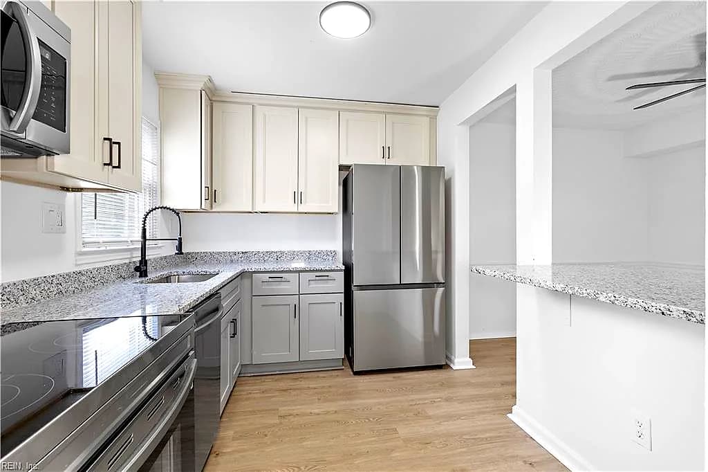 6591 Stoney PT, NORFOLK VA 23502 - Photo 3