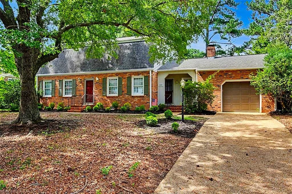 323 Williamsburg CT, NEWPORT NEWS VA 23606 - Photo 4