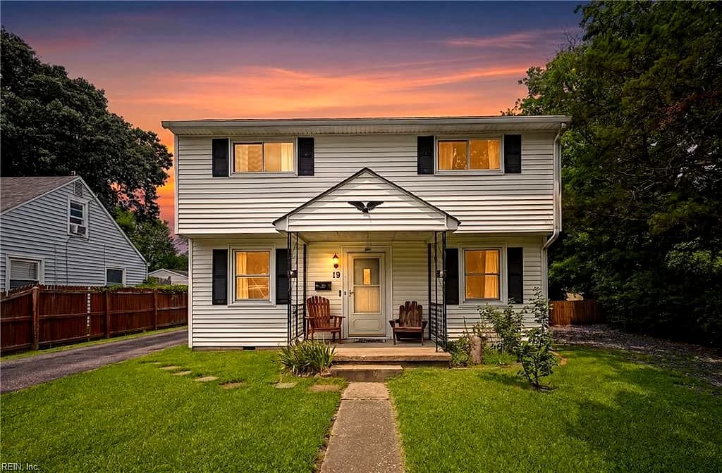19 E Lamington RD, HAMPTON VA 23669 - Photo 3