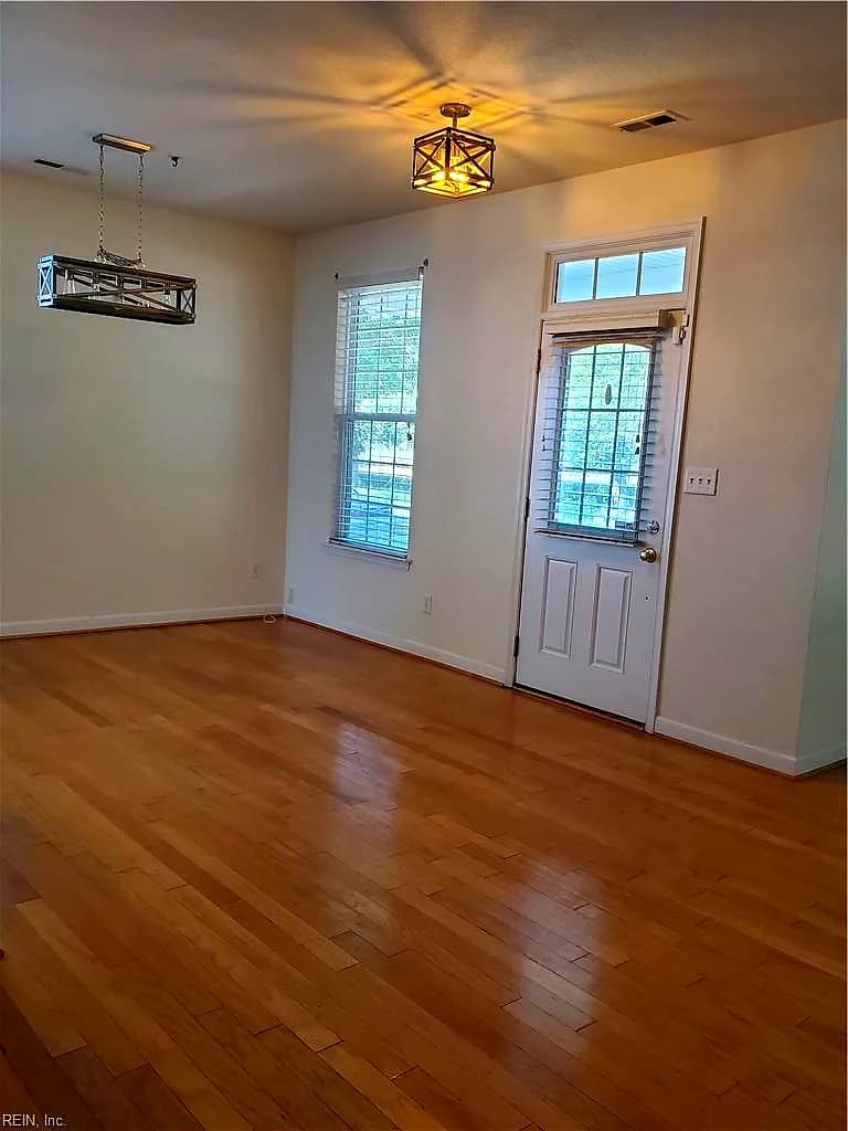 621 Water Lilly RD, PORTSMOUTH VA 23701 - Photo 5