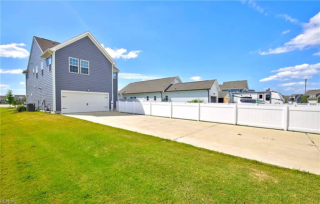 203 Iris CIR, MOYOCK NC 27958 - Photo 5