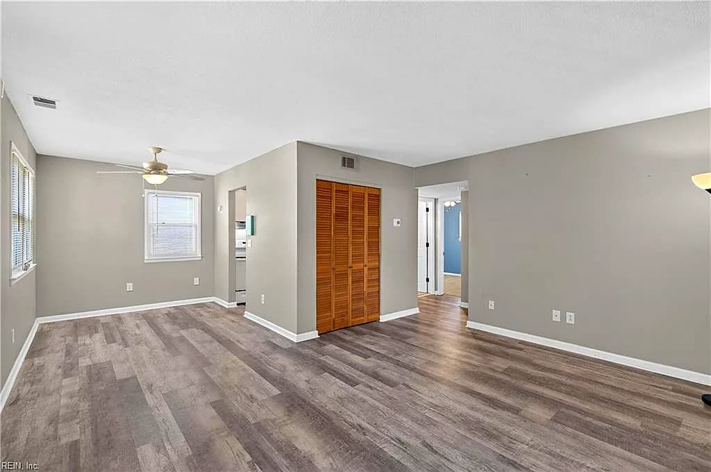 900 E Ocean View AVE #11, NORFOLK VA 23503 - Photo 5