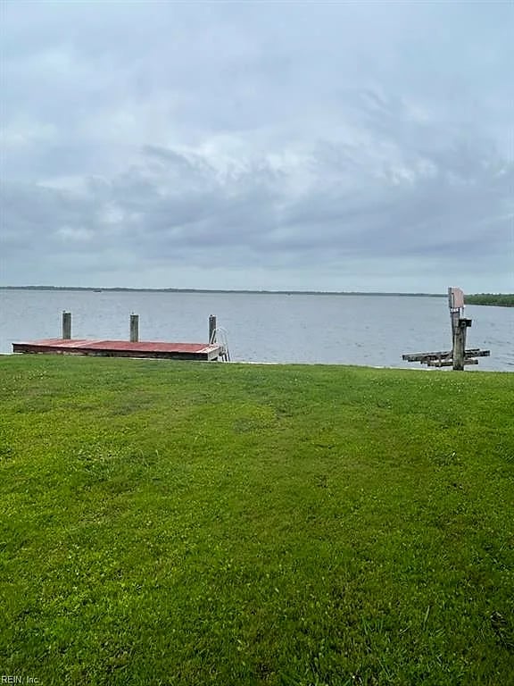 3665 Sandpiper RD #128, VIRGINIA BEACH VA 23456