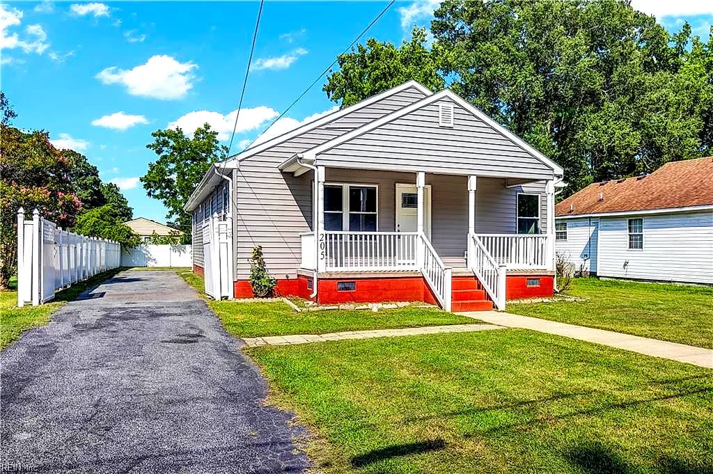 205 Artis St ST, FRANKLIN VA 23851 - Photo 4
