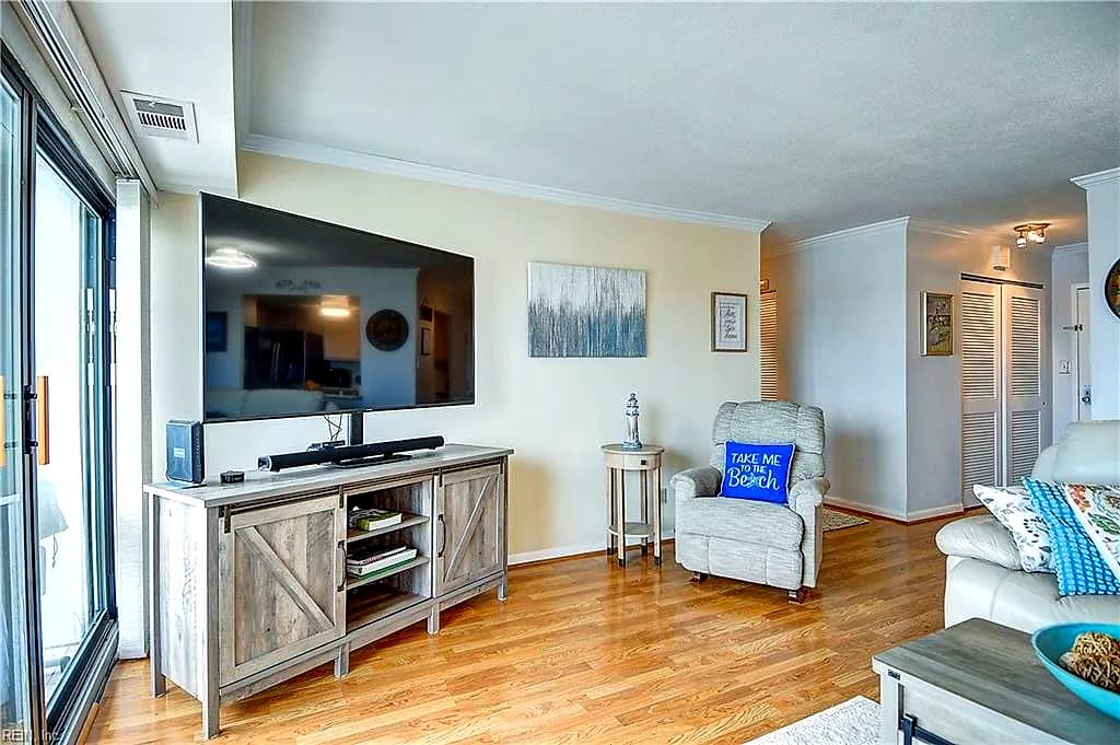 500 Pacific AVE #512, VIRGINIABEACH VA 23451 - Photo 4