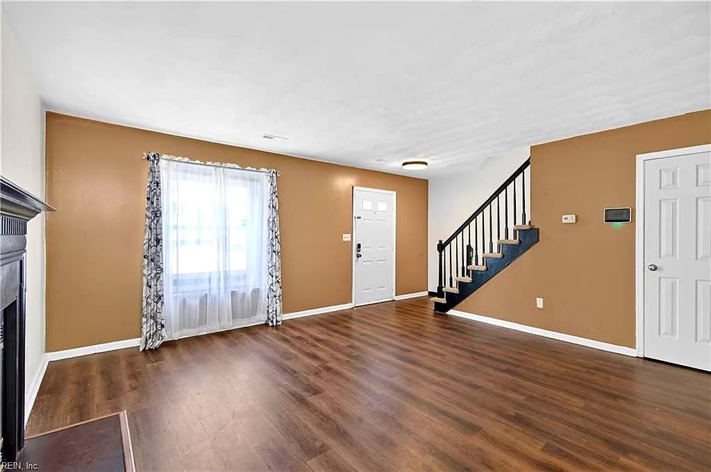 5742 Rivermill CIR, PORTSMOUTH VA 23703 - Photo 5
