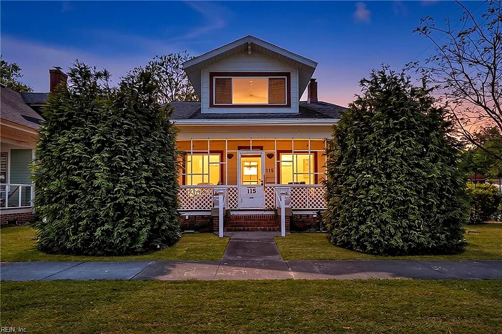 115 Katherine ST, Suffolk — 3 bed Residential, 2,100 sqft