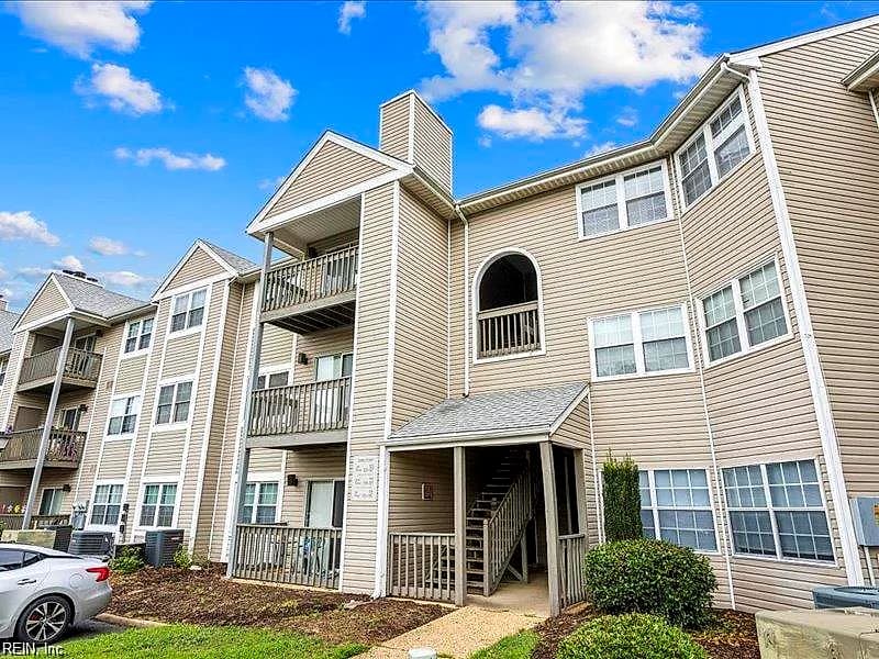 119 Cape Dorey DR #3A, HAMPTON VA 23666 - Photo 3