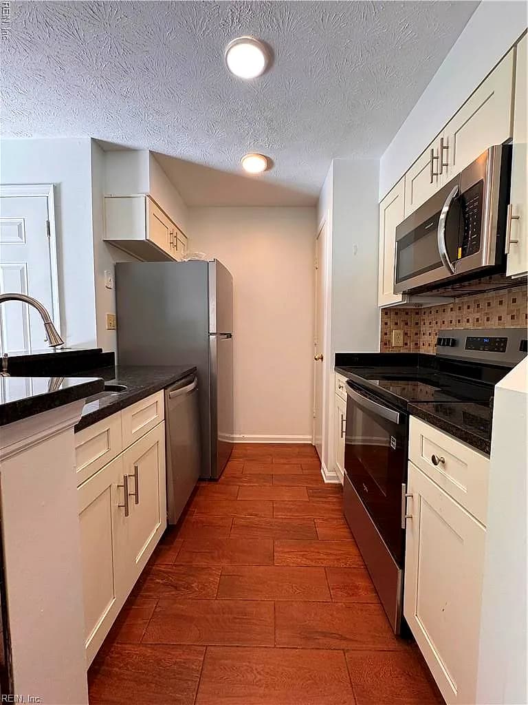 119 Cape Dorey DR #3A, HAMPTON VA 23666 - Photo 4