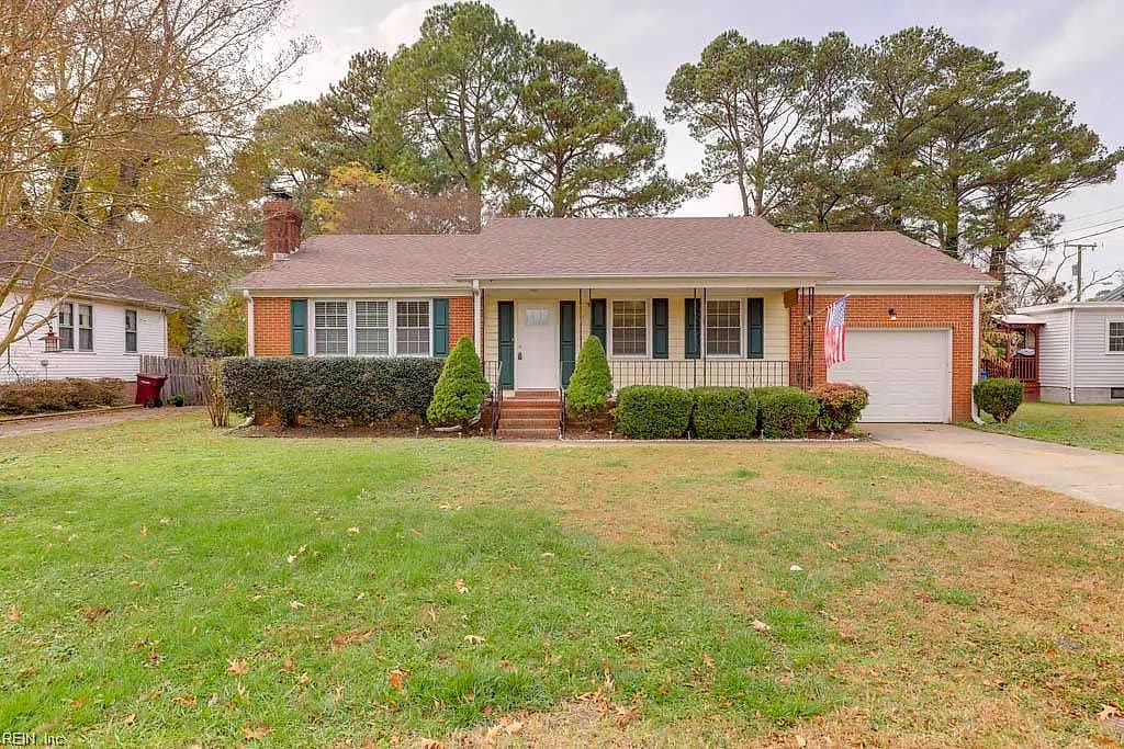 1403 Hawthorne DR, CHESAPEAKE VA 23325 - Photo 4