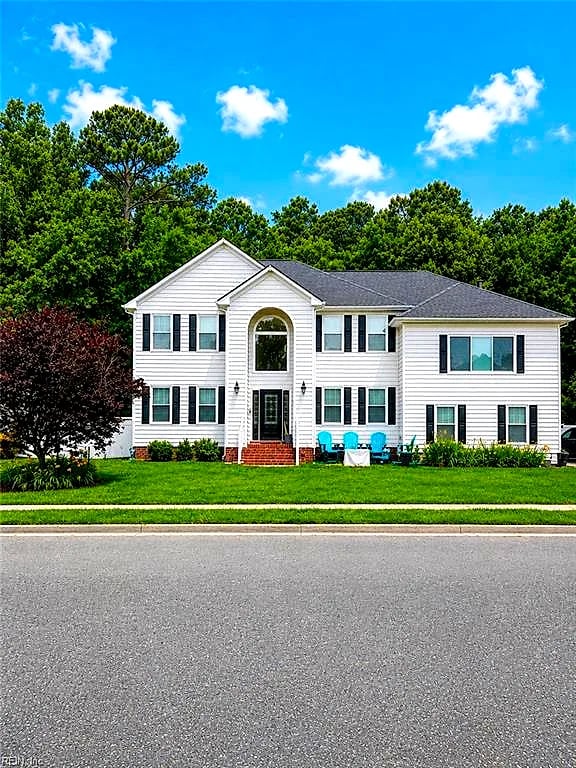 908 Bahama WAY, Chesapeake — 5 bed Residential, 3,304 sqft